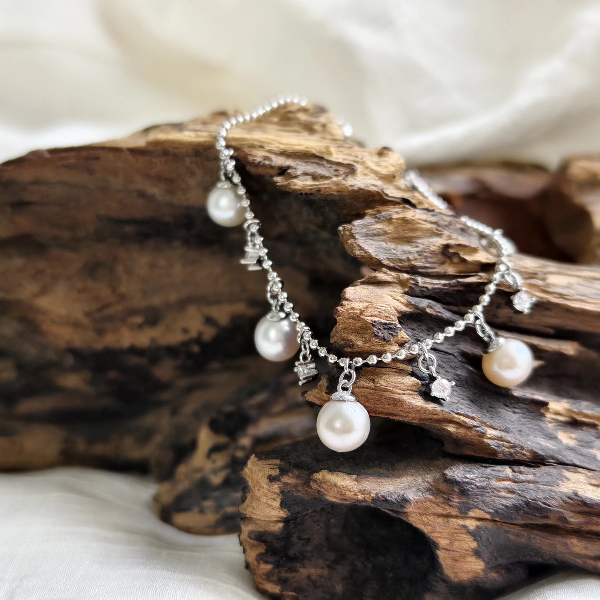Natural Pearl Charm Bracelet Silver Toned