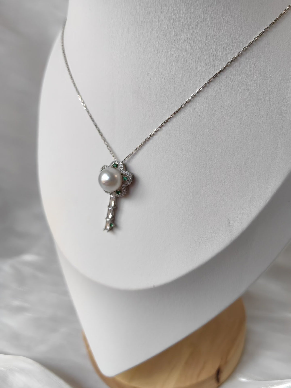 South Sea Pearl Key Pendant S925 Sterling Silver Necklace