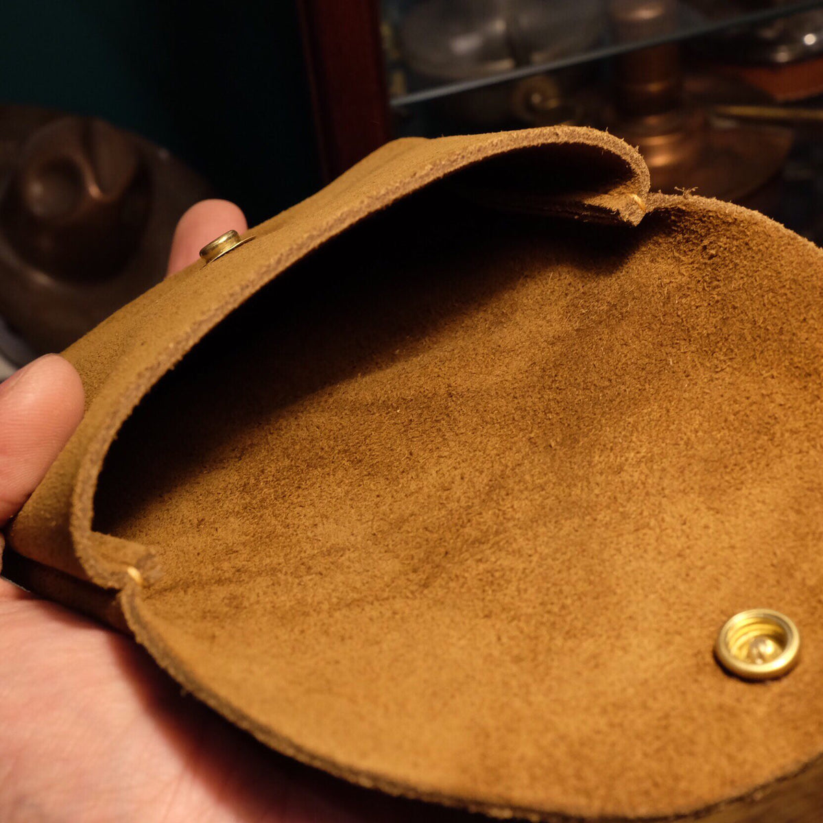 American Retro Suede Leather Coin Card Holder