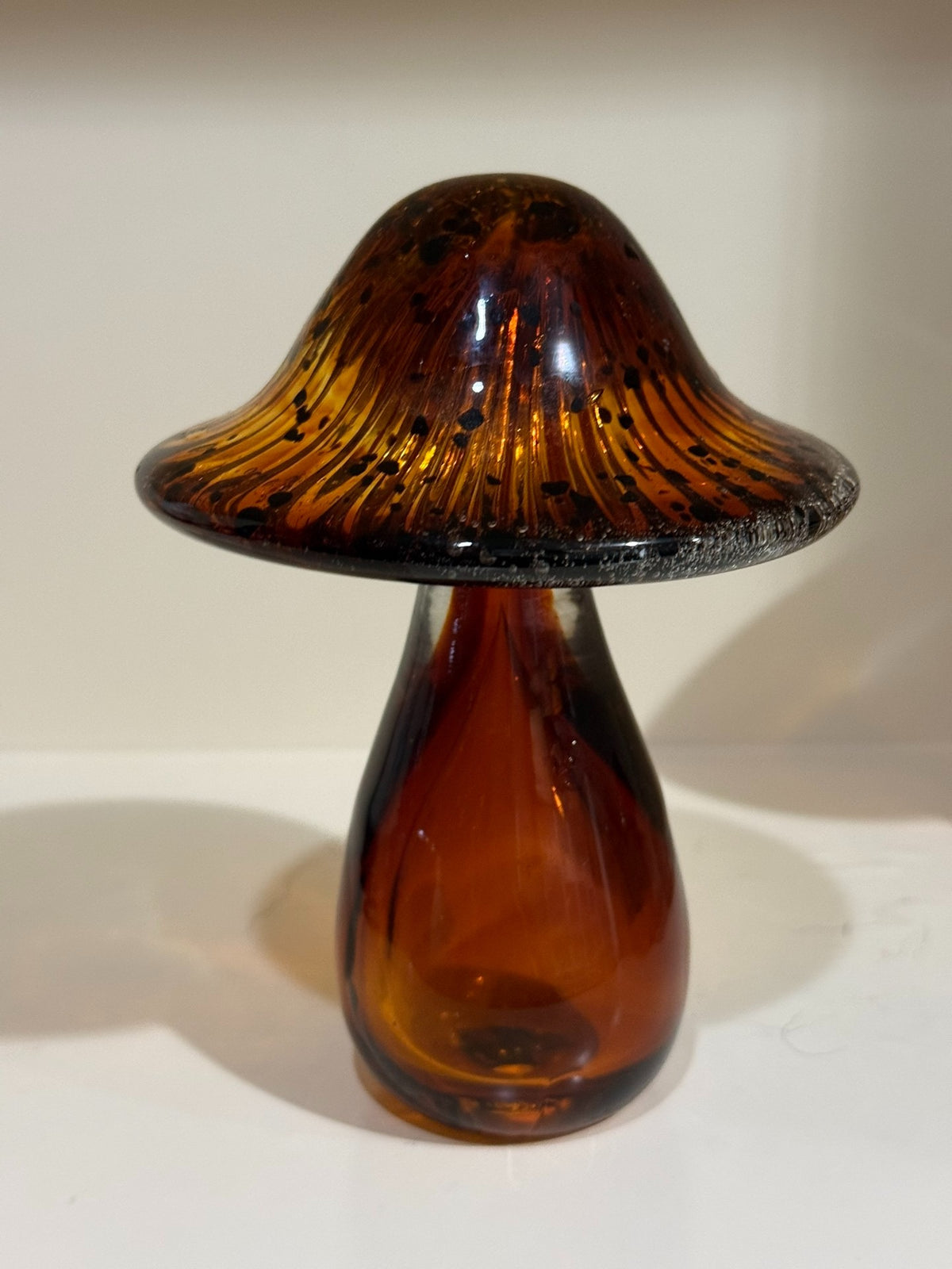 Ornement champignon en verre vintage avec feuille d'or