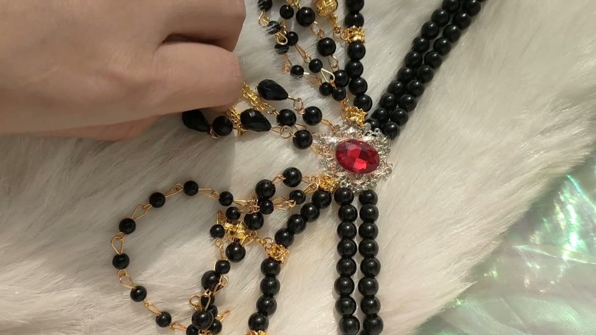 Black Pearl Ruby Lolita-halsband
