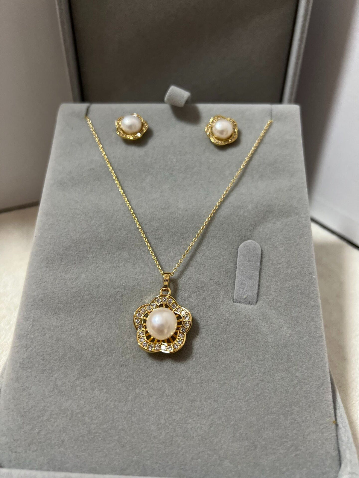 Pearl Flower Necklace Earrings Set 8-10mm