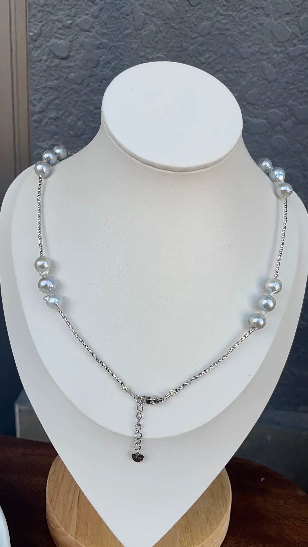 Baroque Pearl Necklace Silver Gray 7-8mm