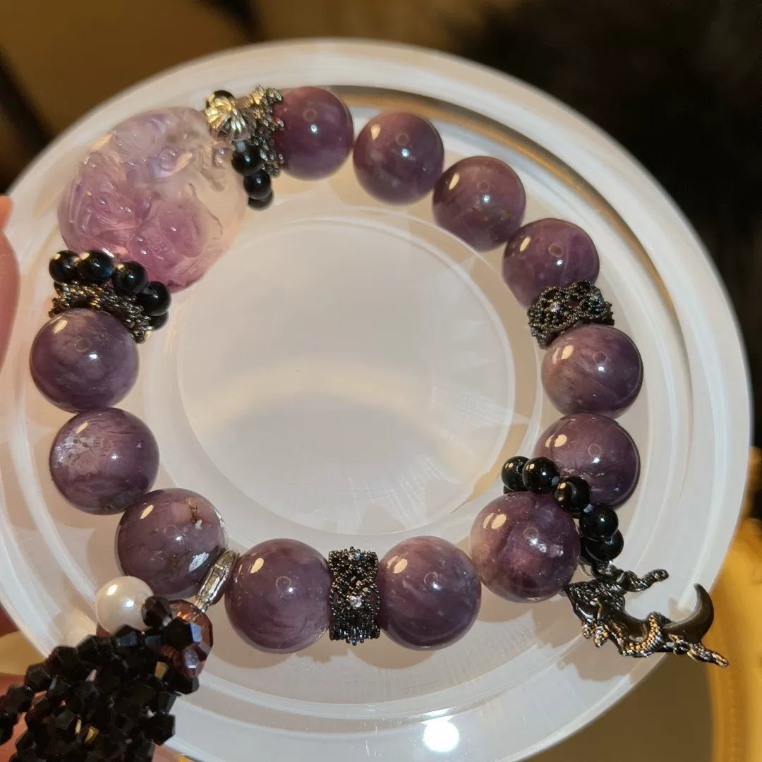Pulseira de Raposa em Ametista com Borla Preta