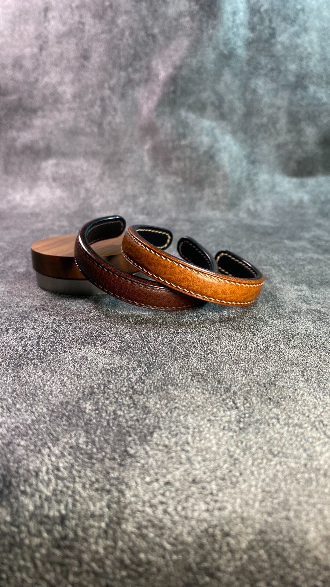 Vintage Leather Cuff Bracelet Vegetable Tanned