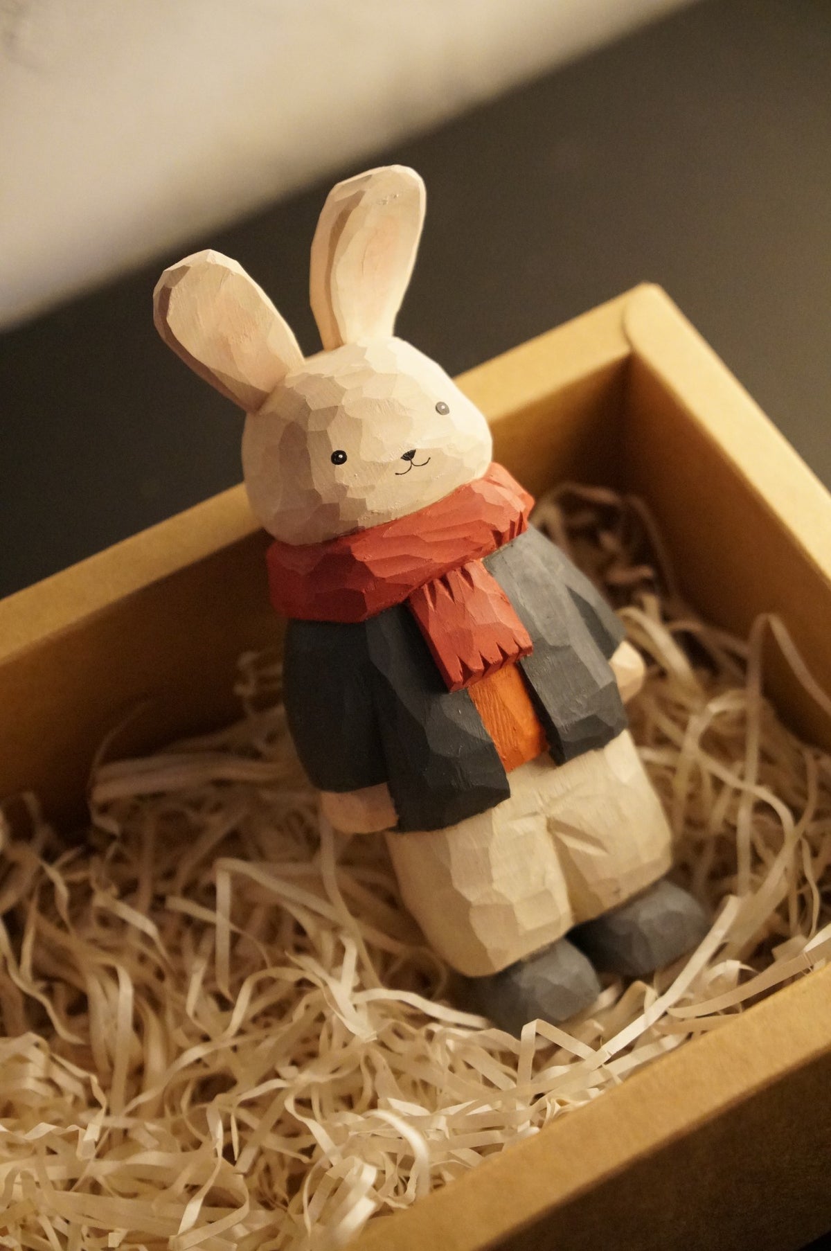Handgeschnitzte Holzfiguren Fuchs und Hase