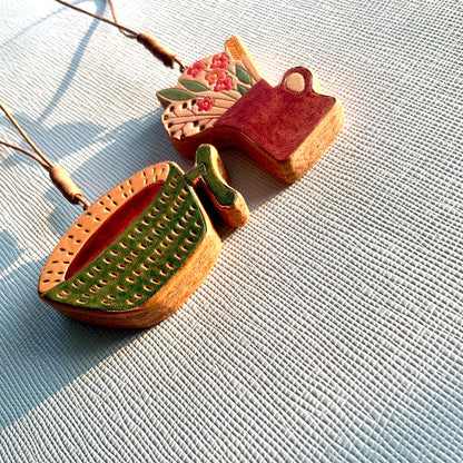 Leather Teacup and Vase Flower Charms Set