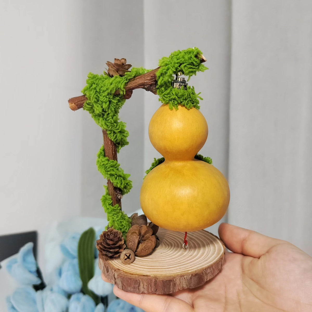 Lámpara de noche magnética y ornamento de cáscara de calabaza