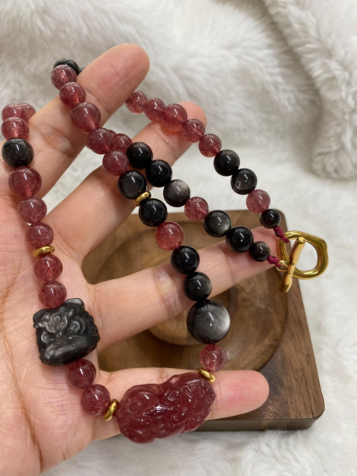 Strawberry Quartz Silver Necklace 7.5mm Beads