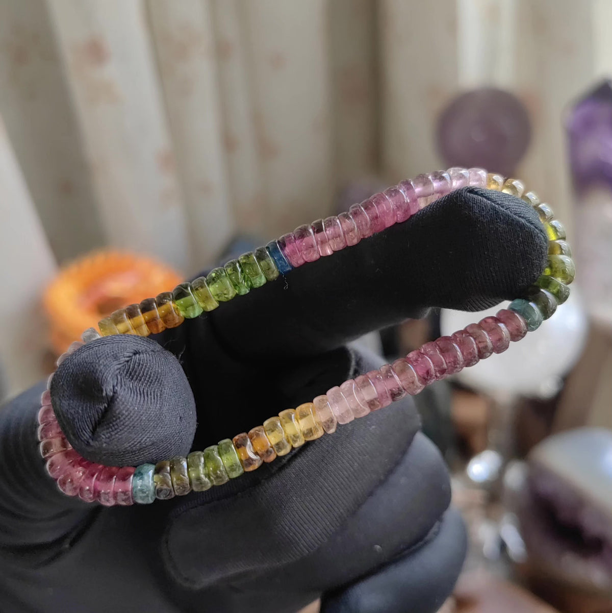 Armband mit natürlichem Regenbogen-Tourmalin-Rondellen