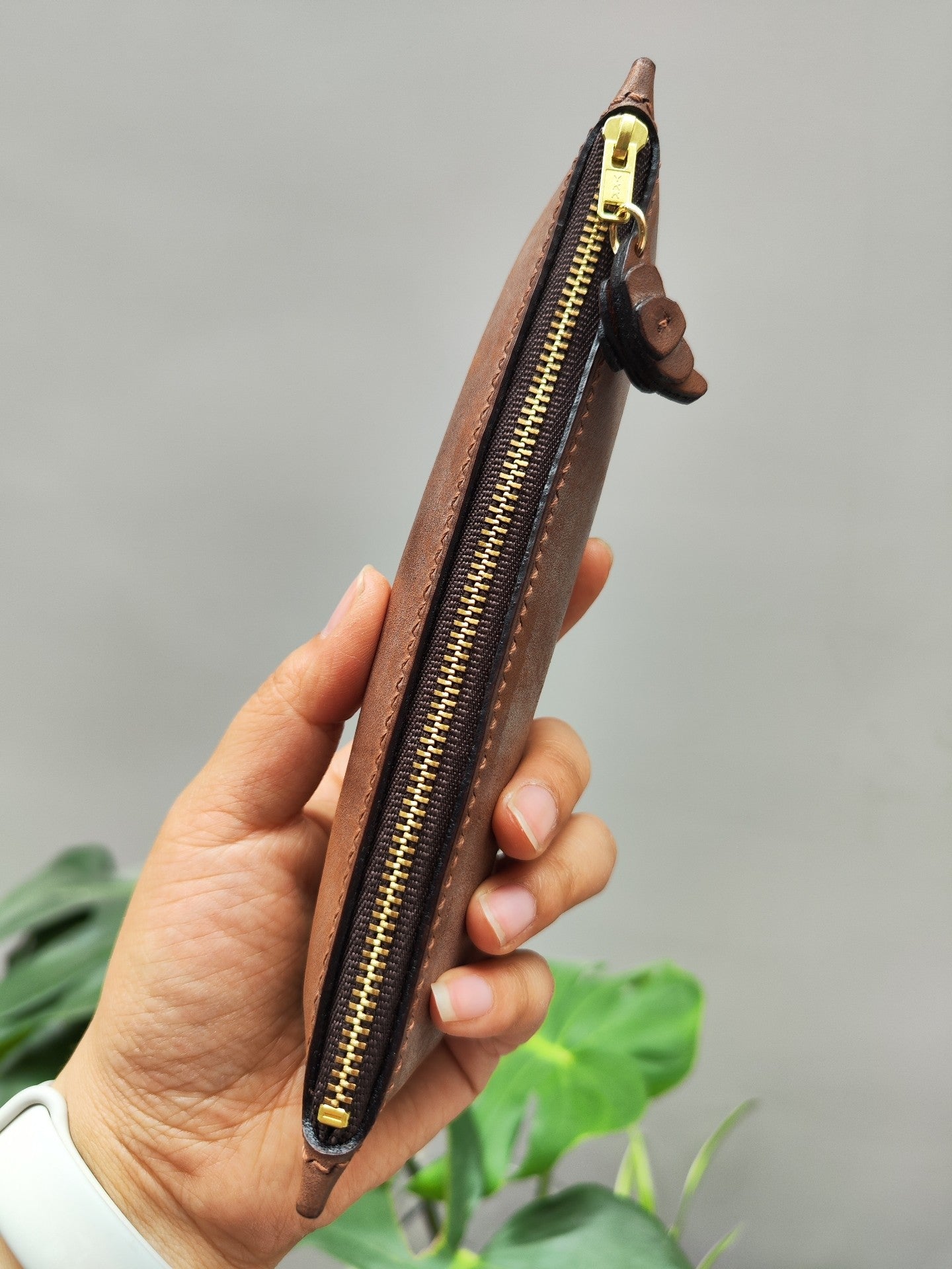 Handmade Leather Pencil Case, Imported Waxed Vegetable-Tanned Cowhide, Croissant Charm