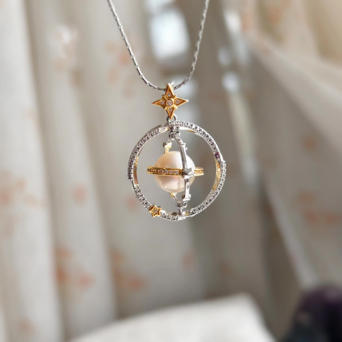 Rotating Planet Pendant Necklace with Natural Pearl