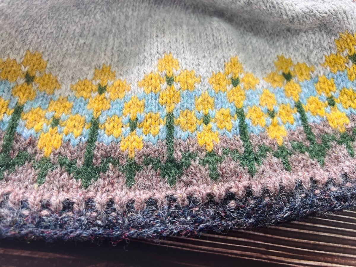 Shetland Wool Jacquard Pom Pom Hat