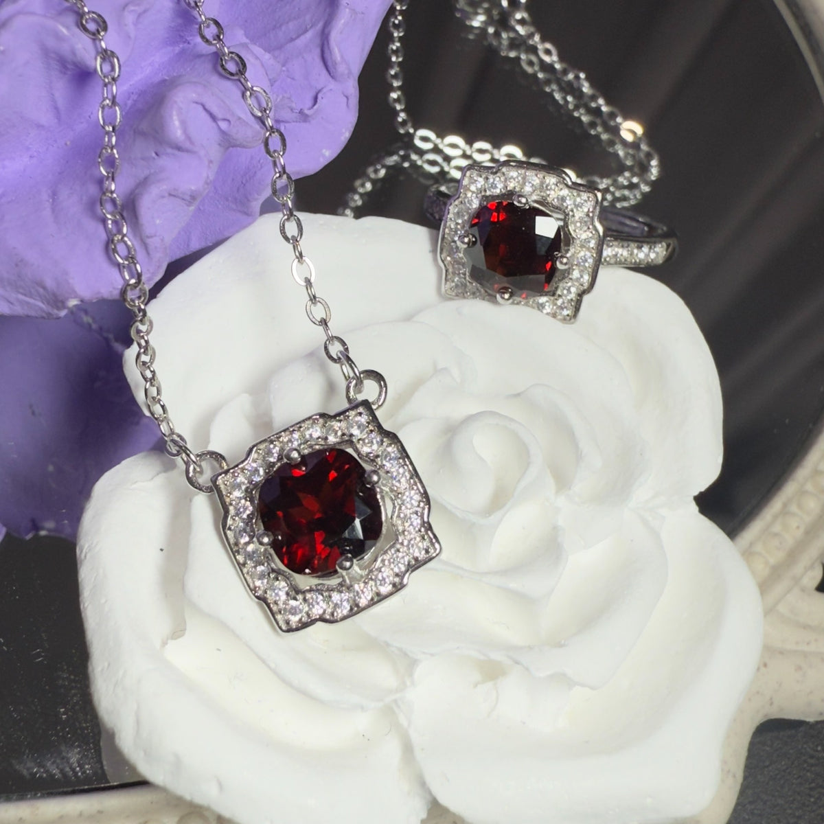 Mozambique Garnet Ring Necklace Set 925 Silver