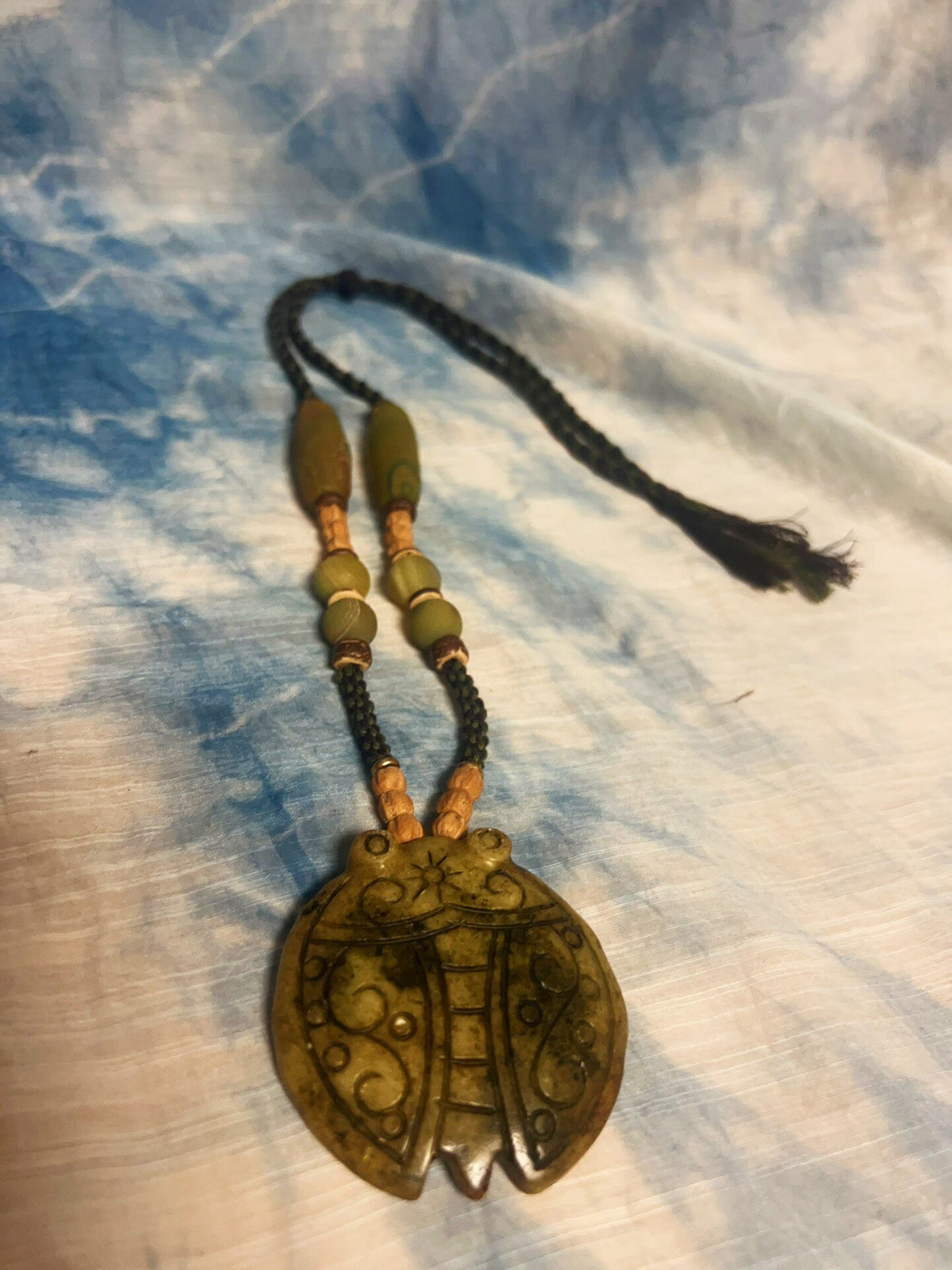 Handcrafted Old Jade Cicada Necklace with Liuli Beads