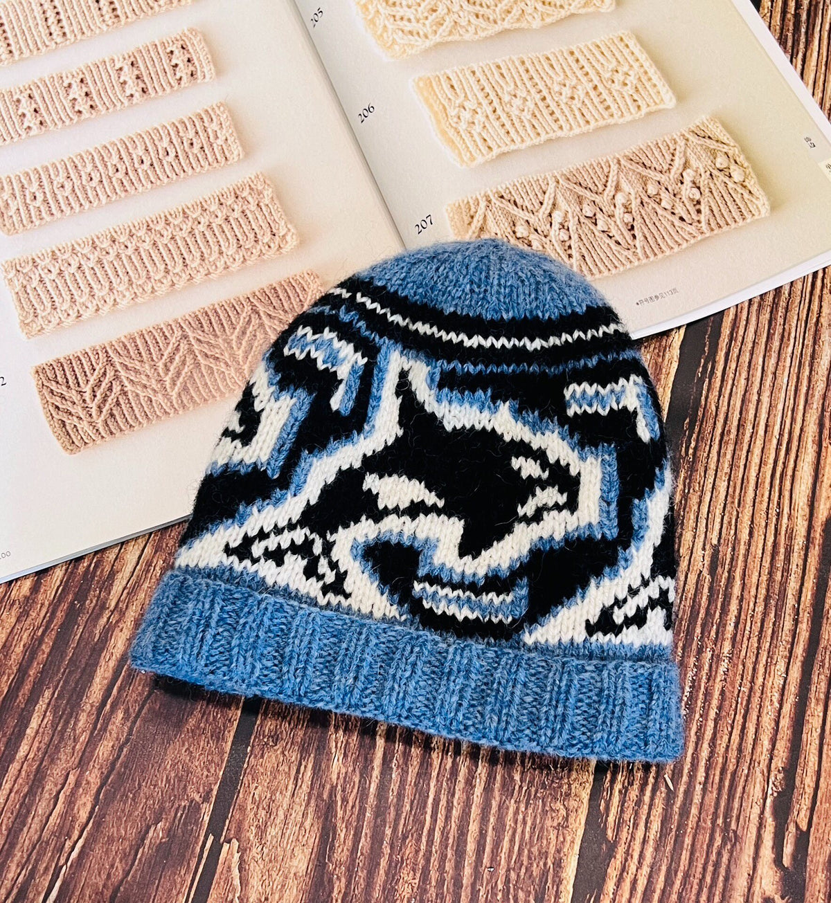 Shetland Wool Jacquard Beanie Hat