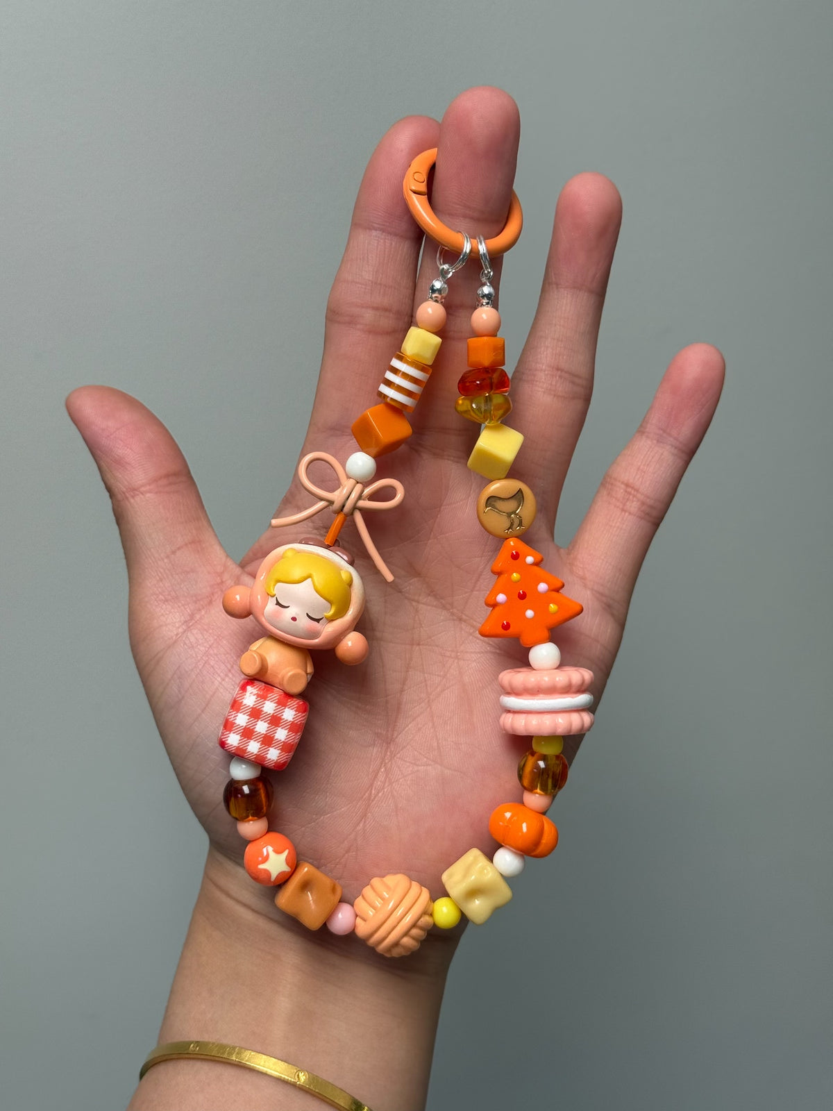 Dragonne de téléphone perlée, charm de sac et porte-clés orange