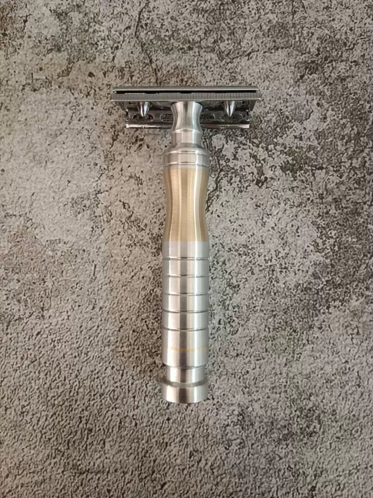 Handcrafted 7075 Aluminum Brass Safety Razor Handle