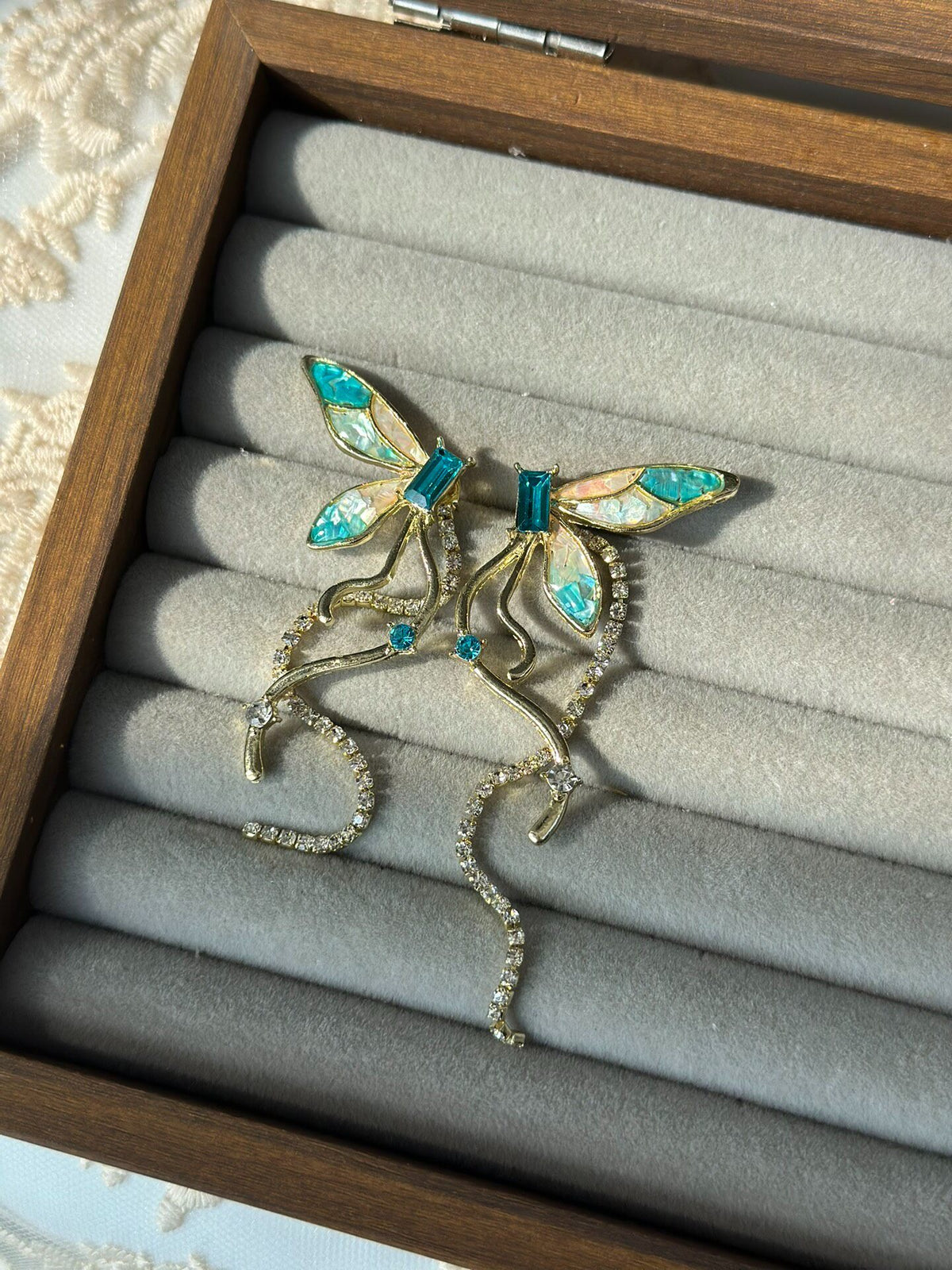 Butterfly Earrings with Tassel Chain