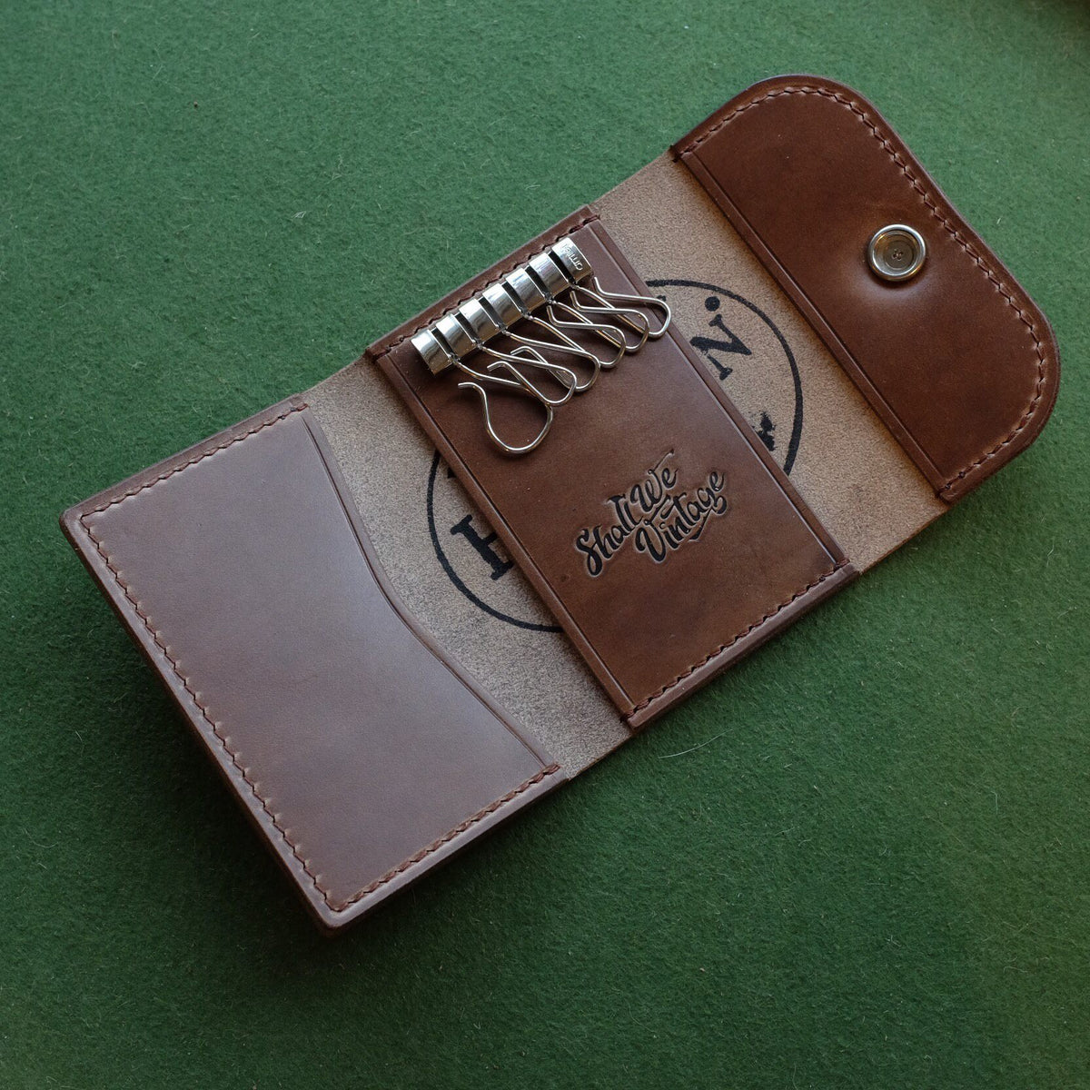 Leather Key Holder with Coin Button