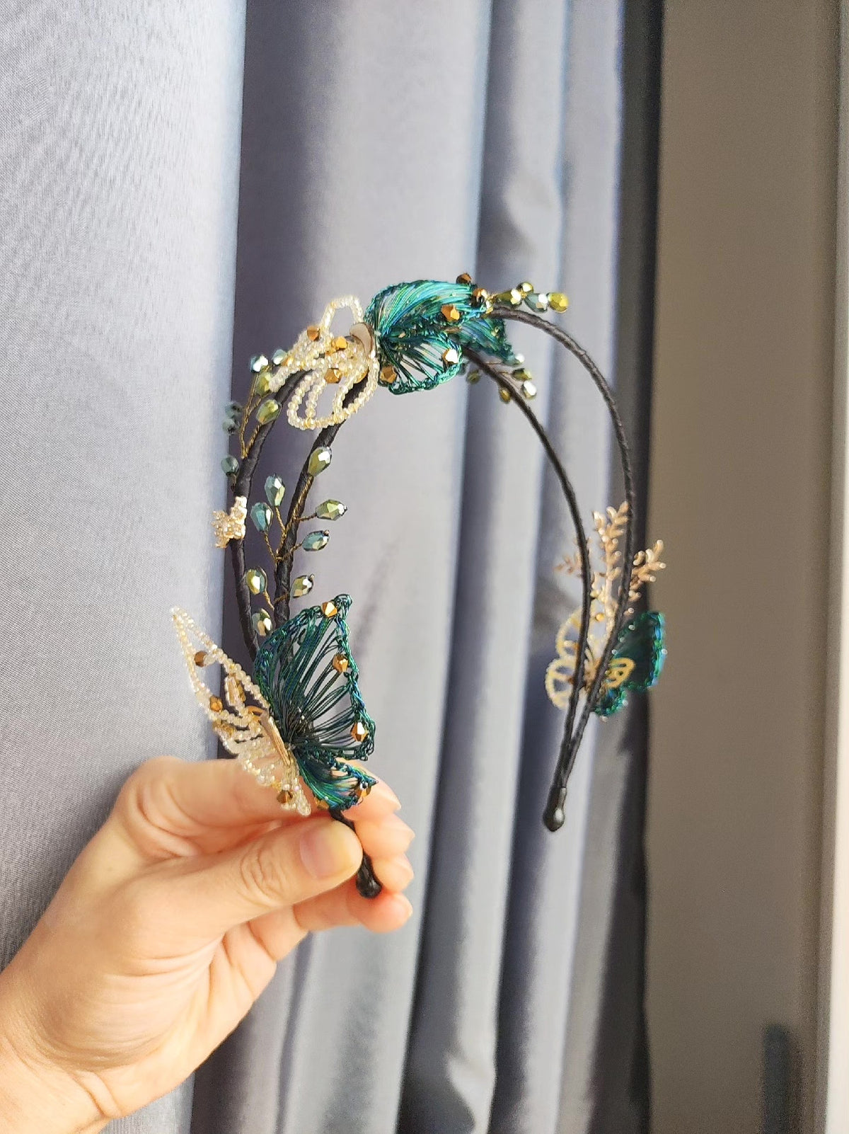 Double-Rod Headband with Butterfly Bead Decor