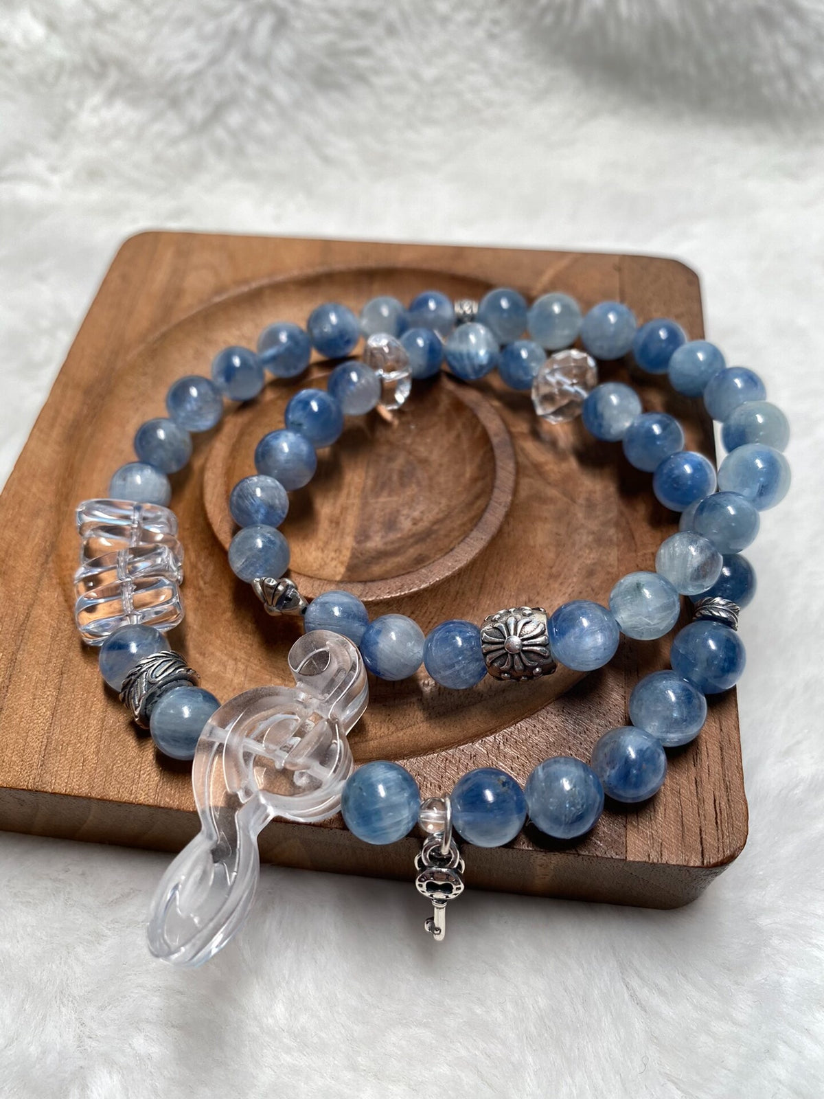 Blue Kyanite Double Loop Bracelet with Crystal