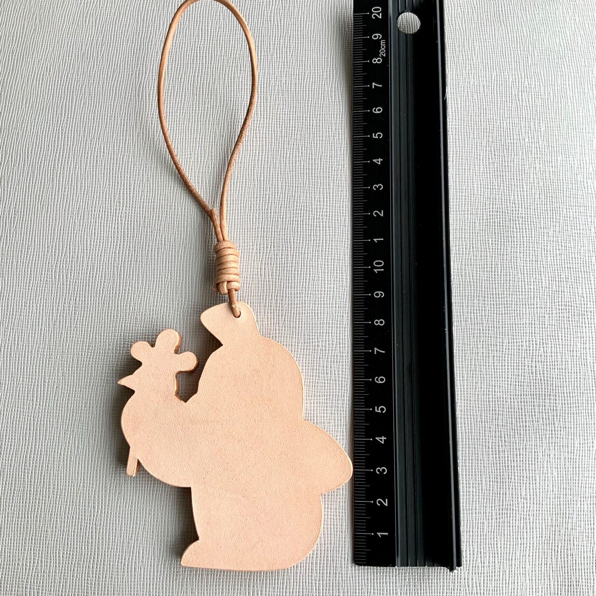 Large Leather Keychain - The Little Mole Design with Flower