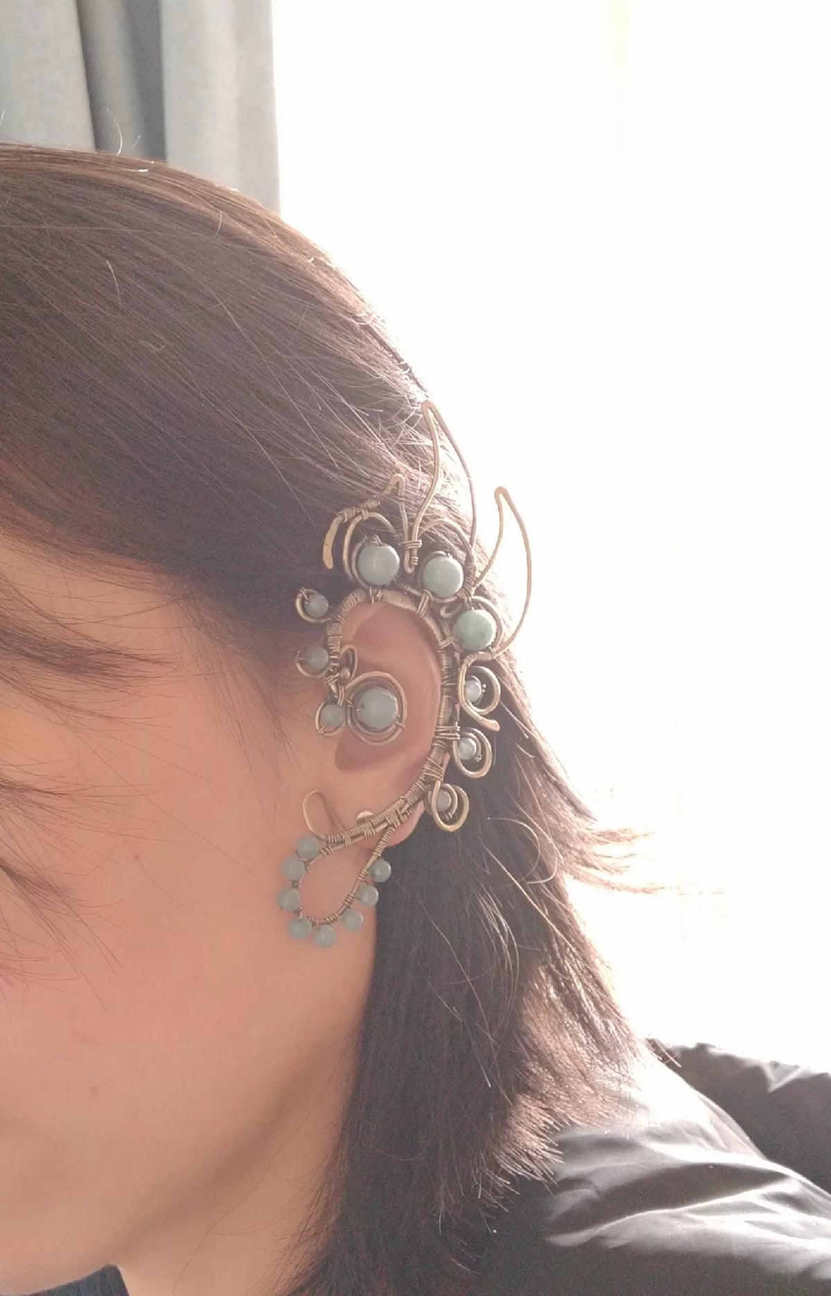 Ear cuff in ottone e acquamarina in stile cinese