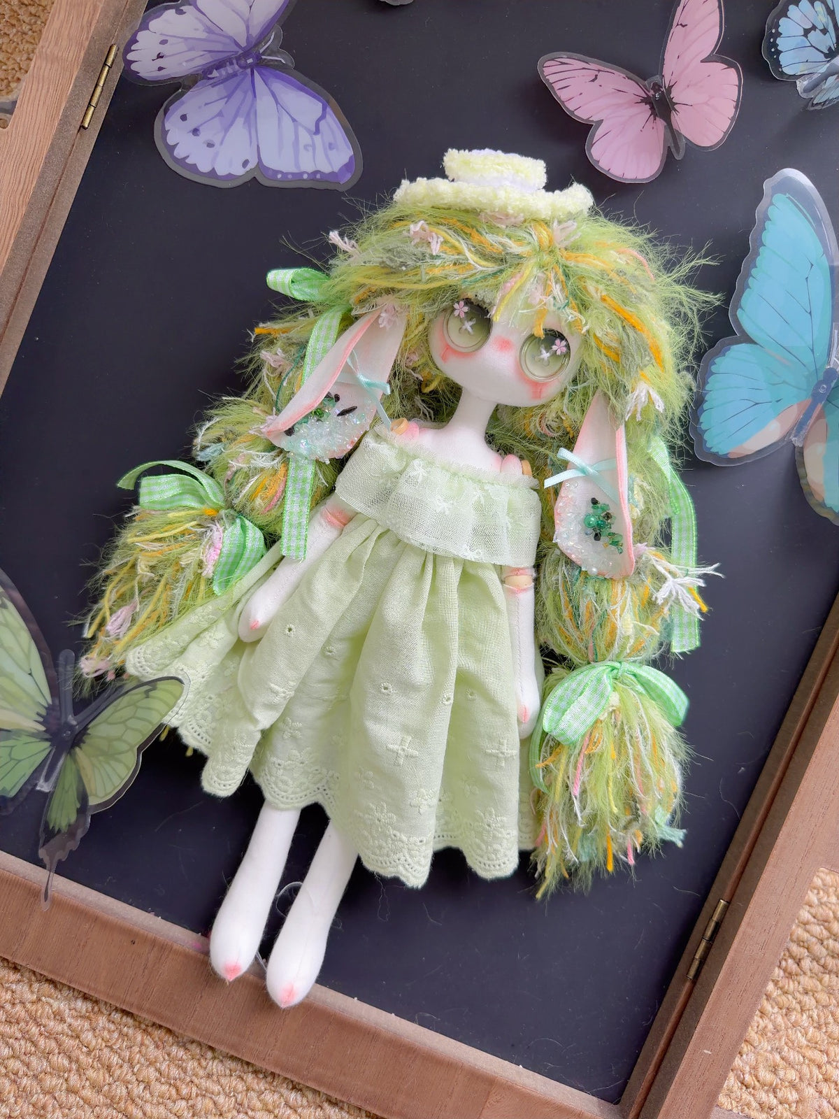 1044099280684 - Image 1