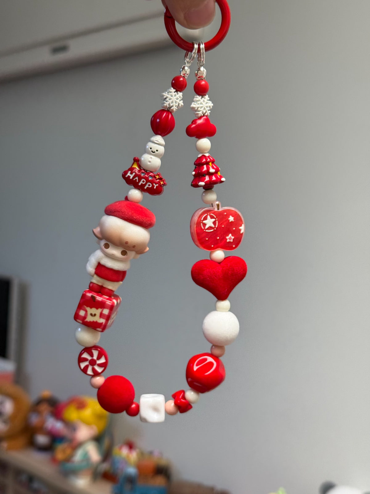 Chaveiro e Tira para Telemóvel DIMOO Chapeuzinho Vermelho