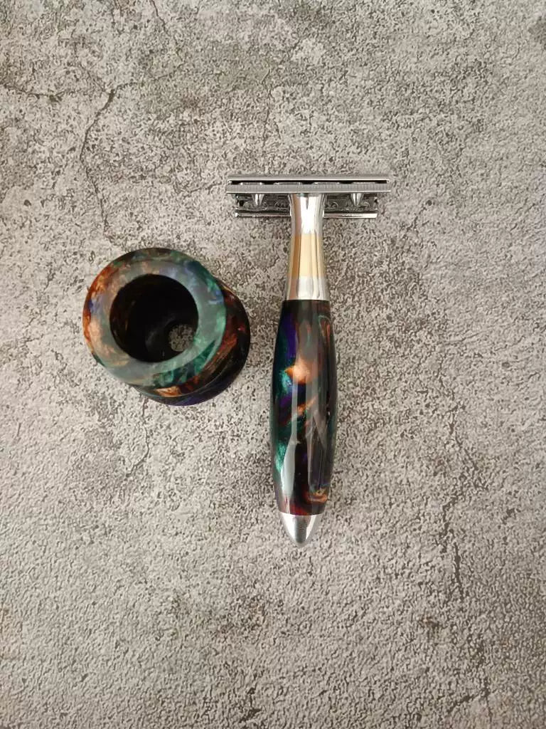 Double Edge Safety Razor Alumilite Resin Handle