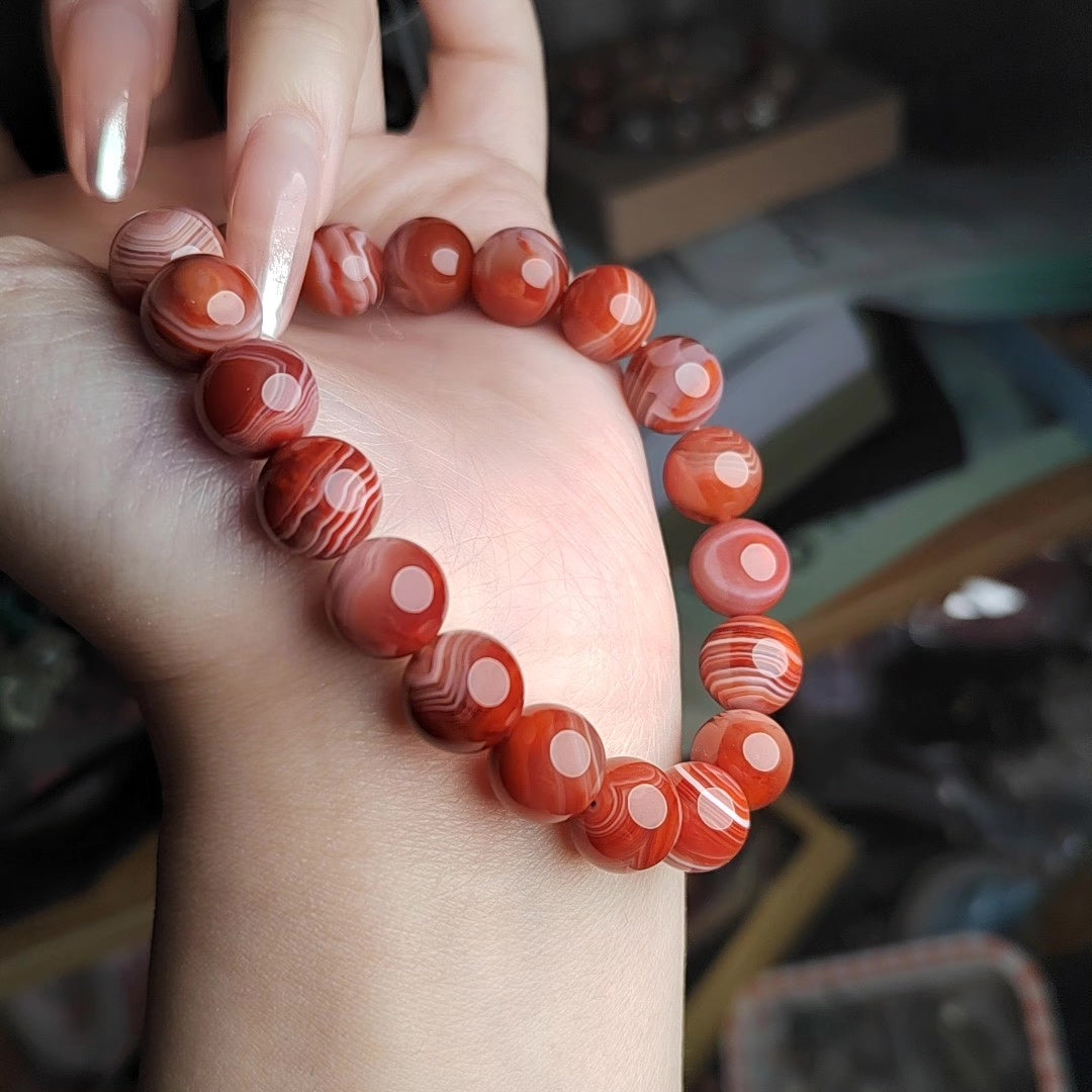 Bracelet en perles d'agate rouge du Sud rubanée naturelle