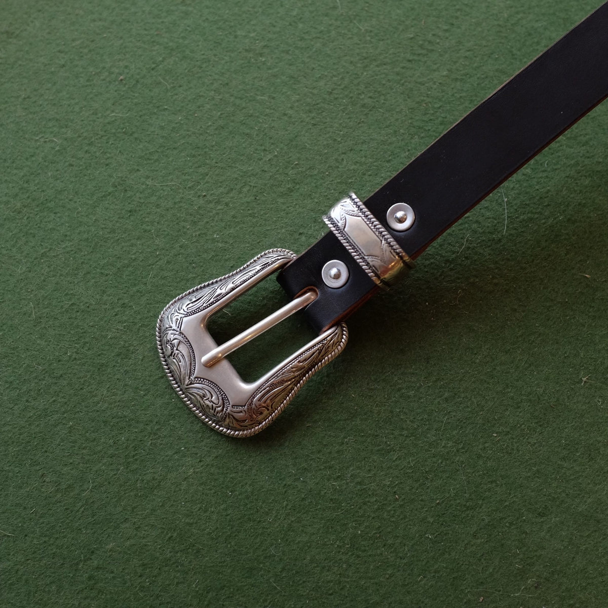 Tea Core Bridle Leather Belt Three Piece Set