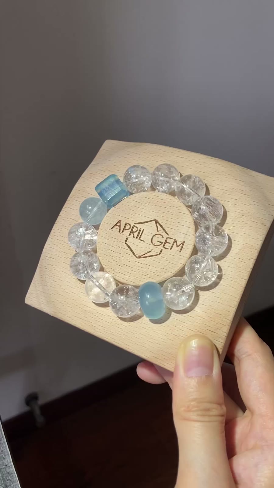 Aquamarine Quartz Beaded Bracelet 14mm