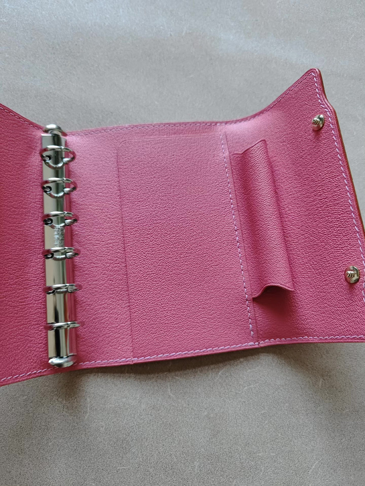 A7 Knox Tri-Fold Planner Pink Bridle Leather
