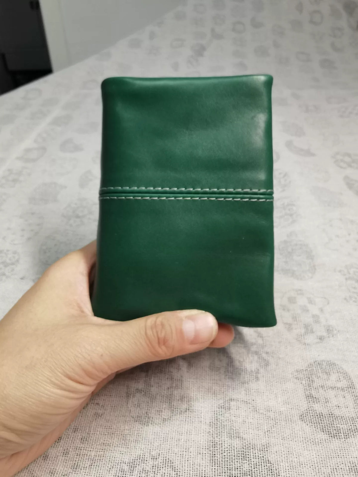 Funda M5 en Piel de Oveja Verde