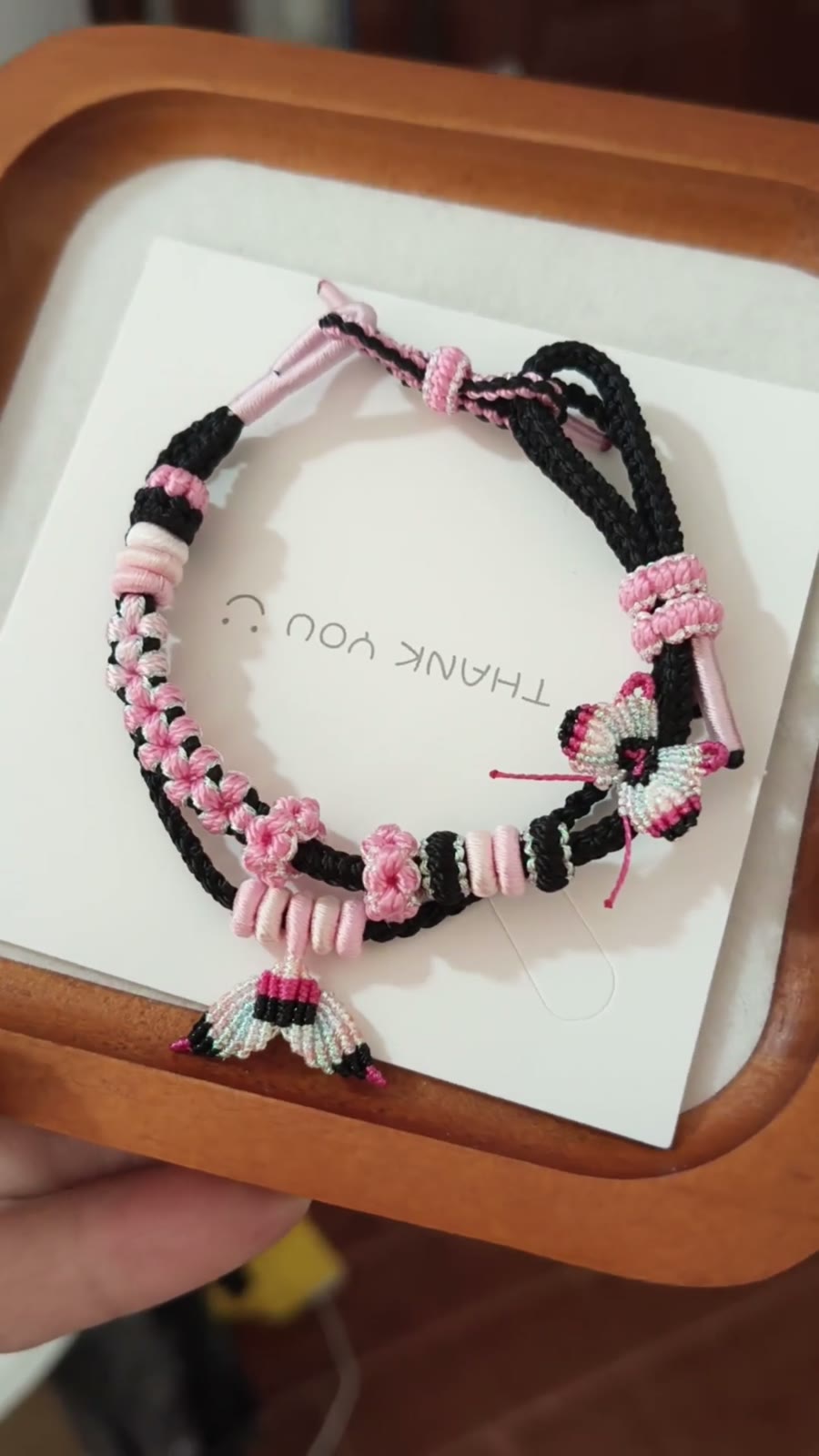 Bracelet en cordon tressé à la main dégradé noir et rose