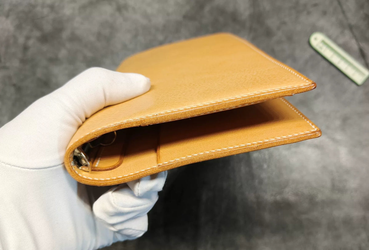 Couverture de carnet à feuilles mobiles A5 - 13 anneaux cuir fauve