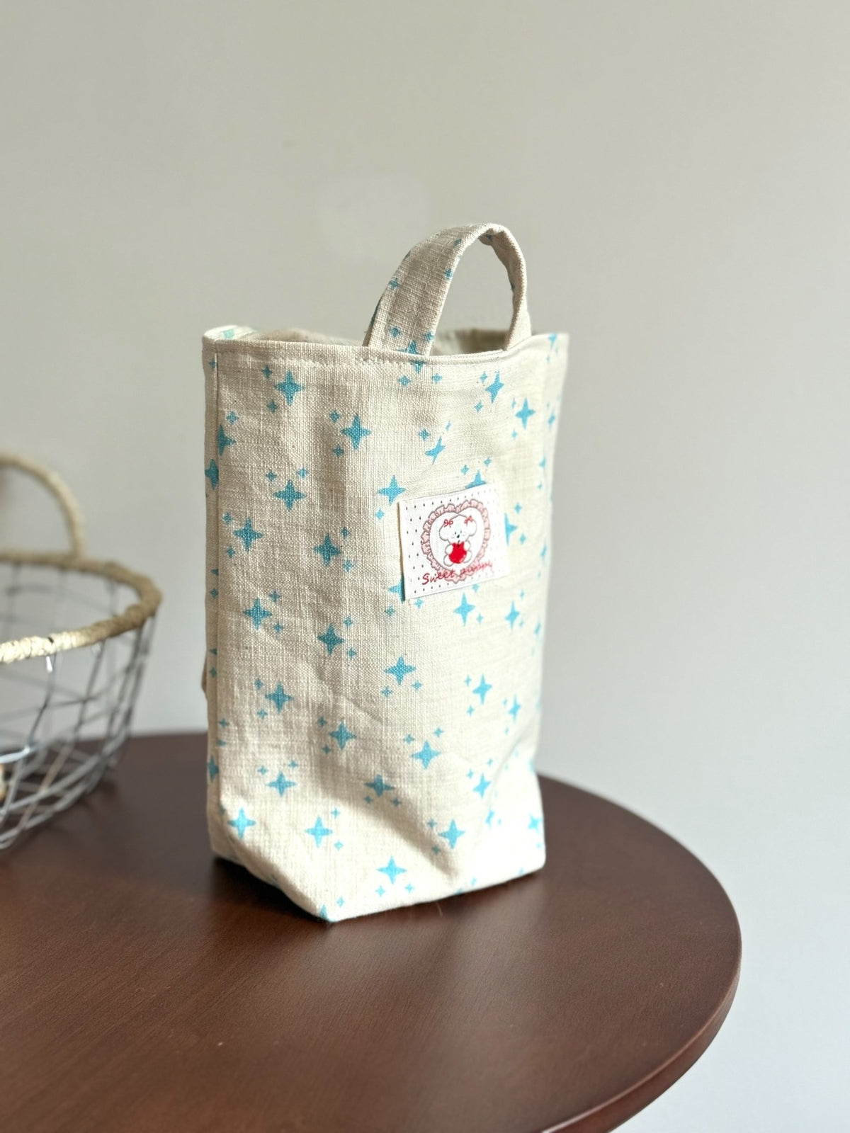Borsa da polso artigianale Tuubu a stelle