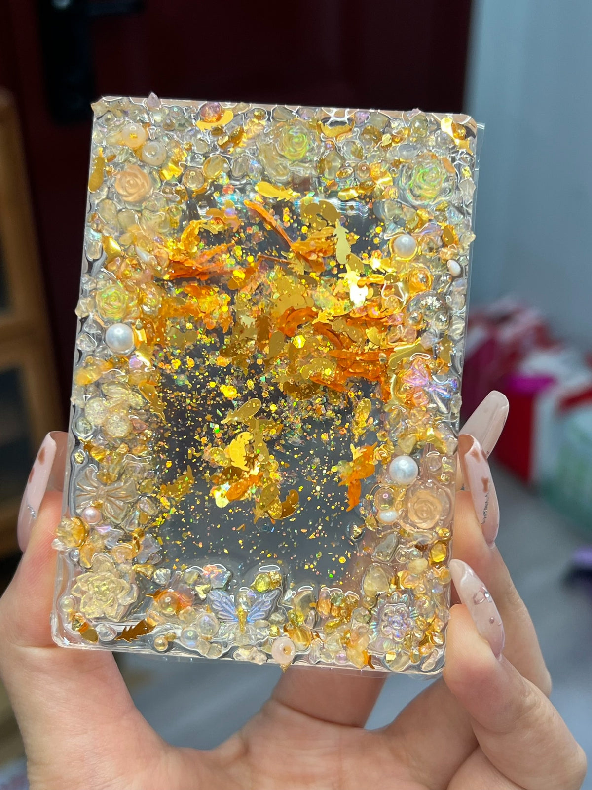 Golden Quicksand Resin Card Brick with Gold Flakes