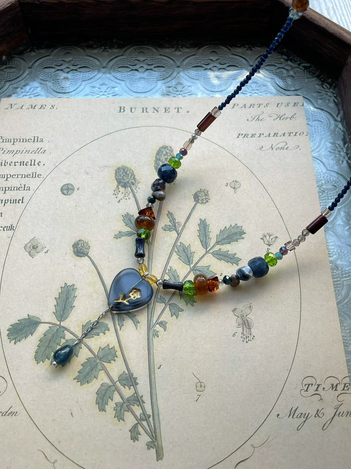 Moss Forest Heart Pendant Beaded Necklace