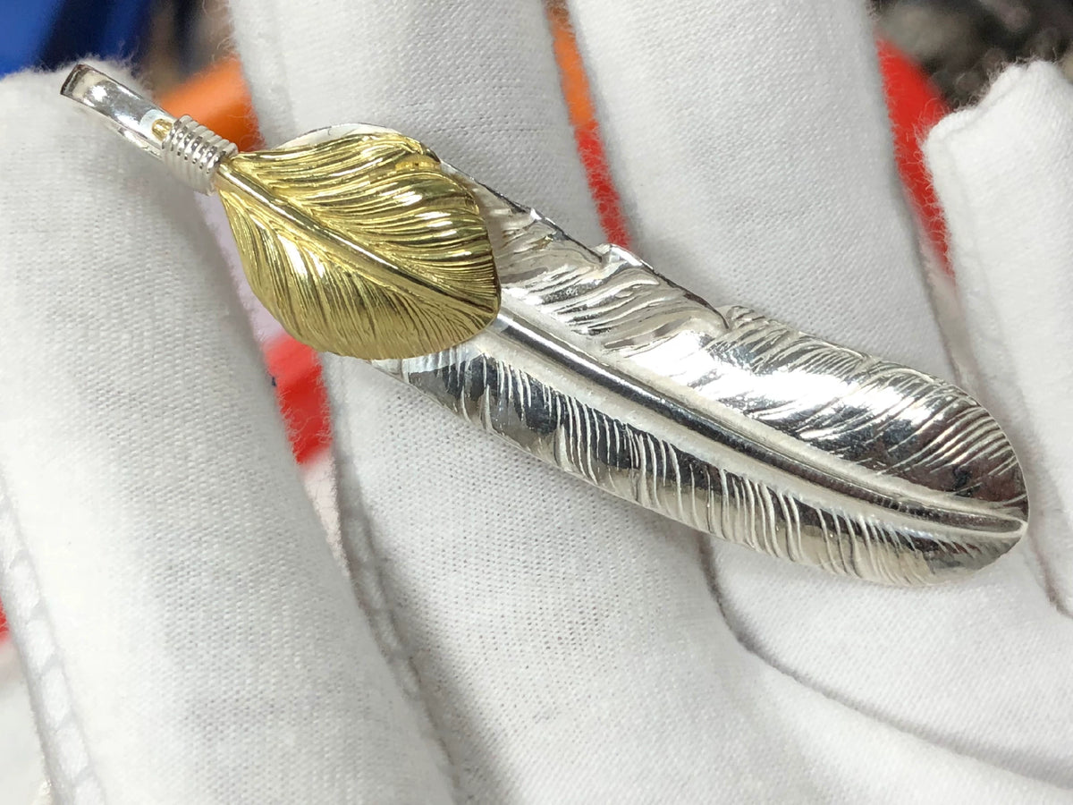 Pendente de Pena Bicolor em Prata e Dourado