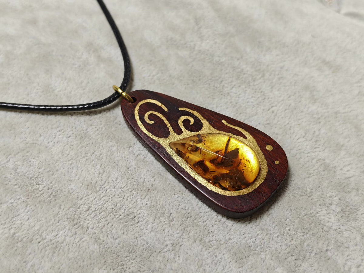 Rosewood Amber Flame Pendant