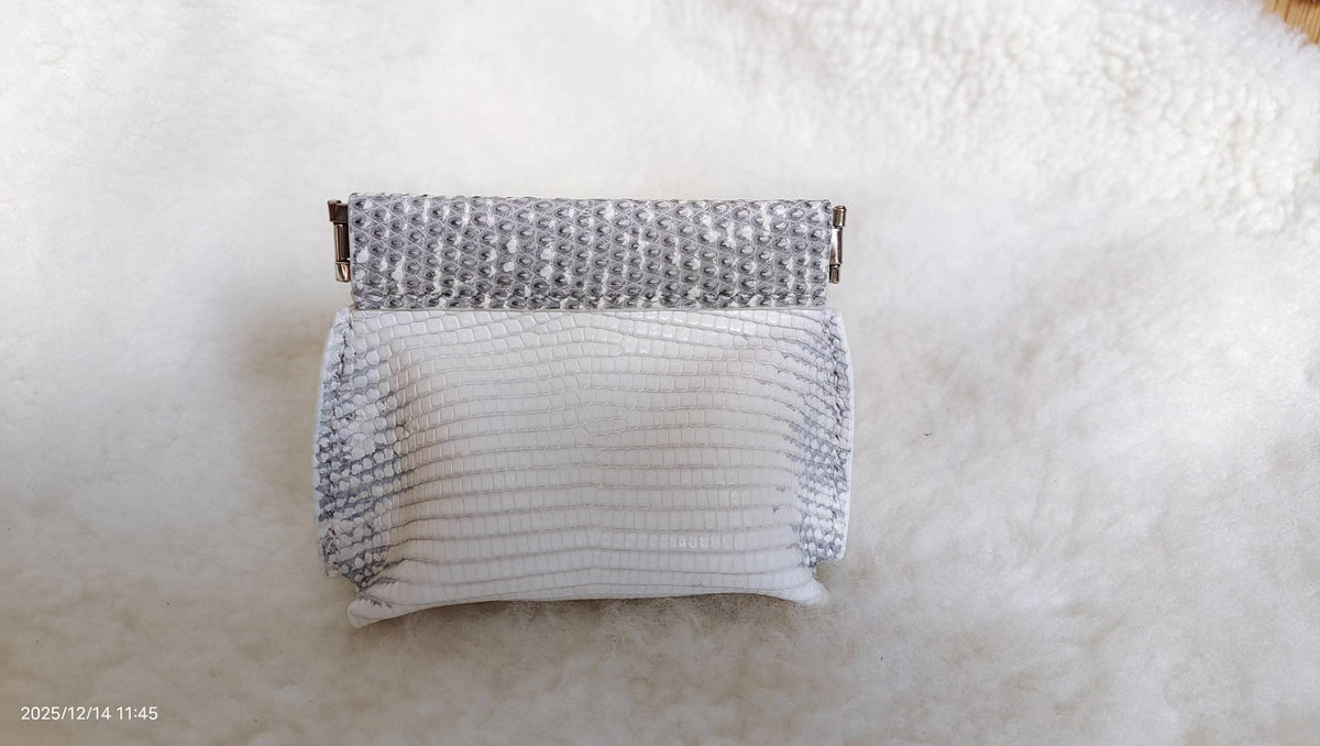 Handmade Italian Leather Kiss Lock Pouch