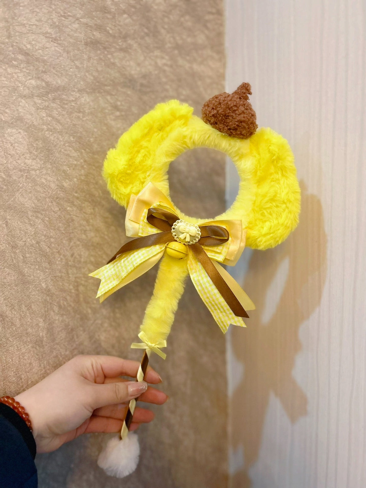 Pompompurin Plush Ring Badge Holder Wand