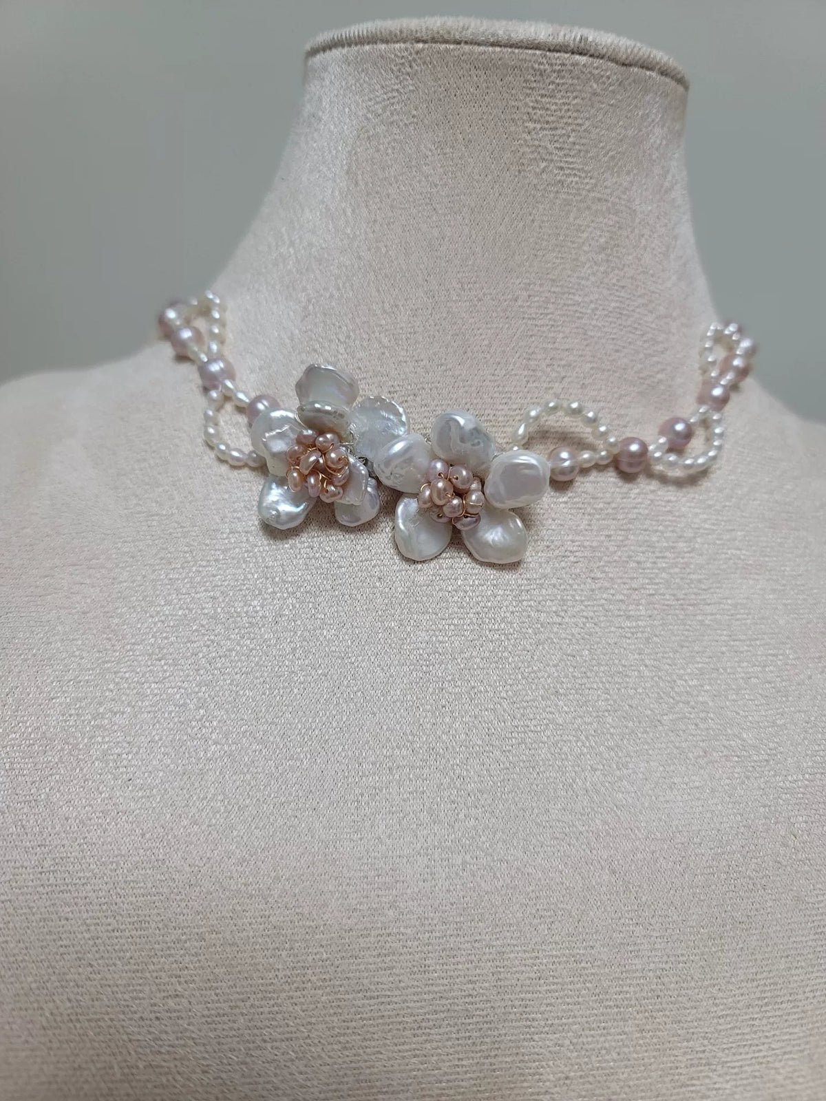 Collana Choker Floreale in Perle d'Acqua Dolce
