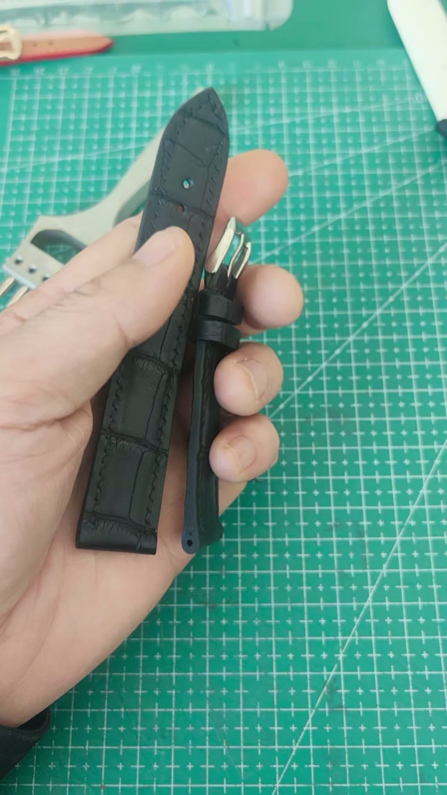 Handcrafted Crocodile Leather Watch Strap 20-18mm