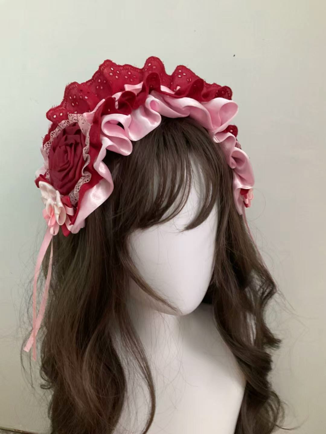 Conjunto de Faixa e Gargantilha de Renda Vermelho Profundo