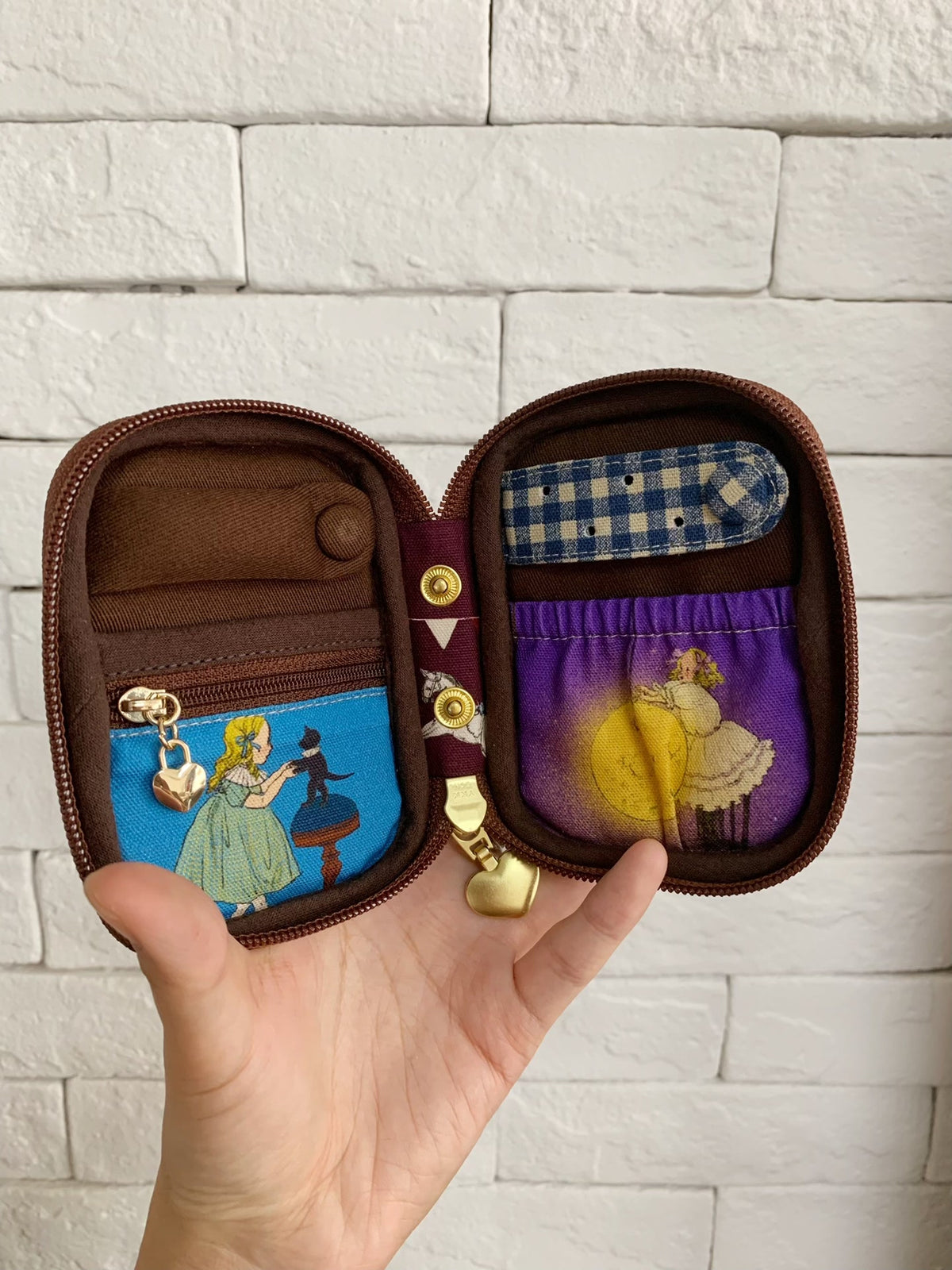 Navy Oxford Zippered Pouch with Tapestry Art