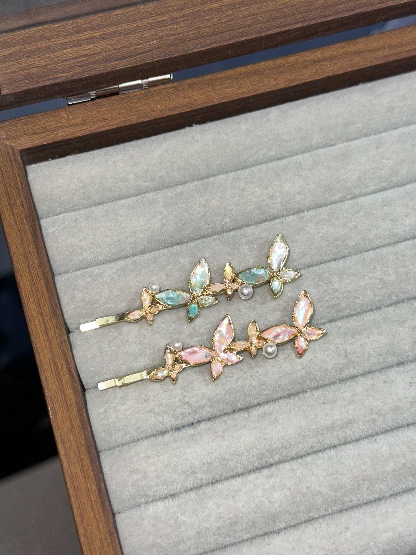 Butterfly Shell Inlay Hair Clip